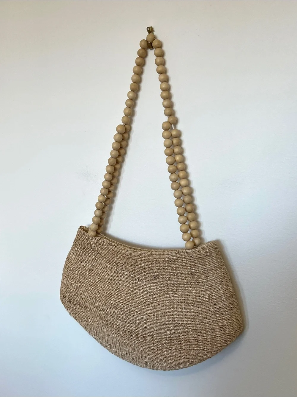 Aranaz woven bag beach holiday style Wood bead details